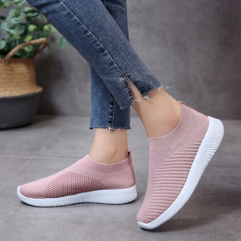 Summer Sports Shoes Women Sneakers 2020 Flat with Mesh Casual Shoes Woman Outdoor Slip-on Solid Running Shoes Women White Shoes